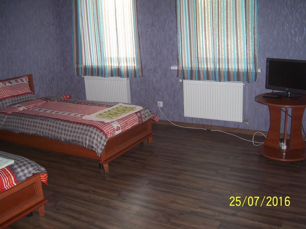 Apartments In Center Виниця Екстериор снимка